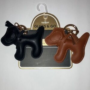 Gloss & Go Black and Brown Dog Keychains